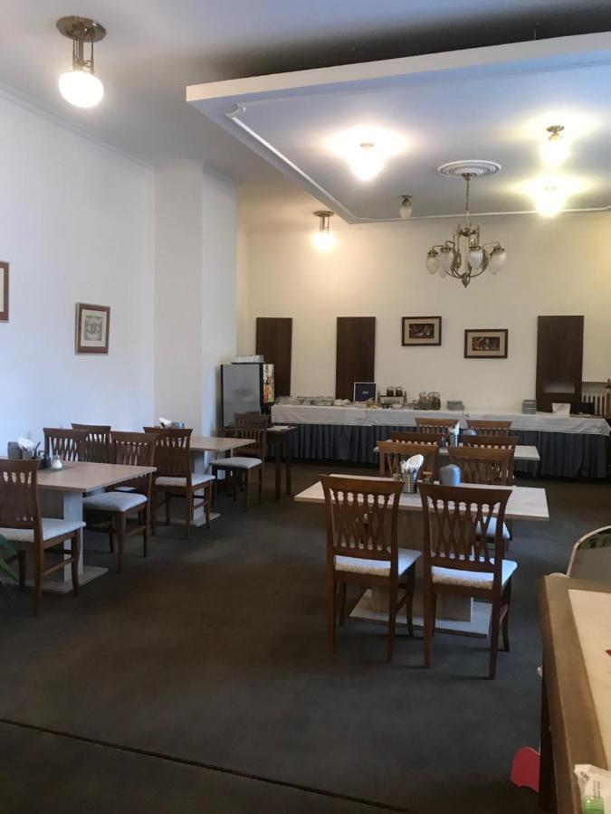 Hotel Labut Vrchlabí Extérieur photo