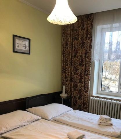 Hotel Labut Vrchlabí Extérieur photo